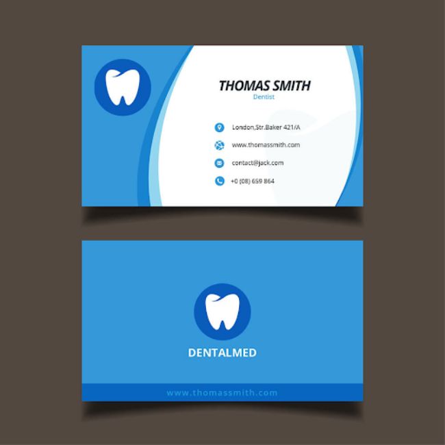 Name card bác sĩ của nha sĩ Thomas Smith